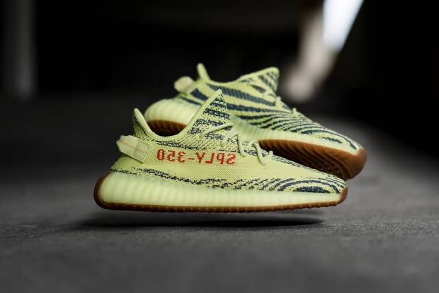 Yeezy 350 v2 Yellow